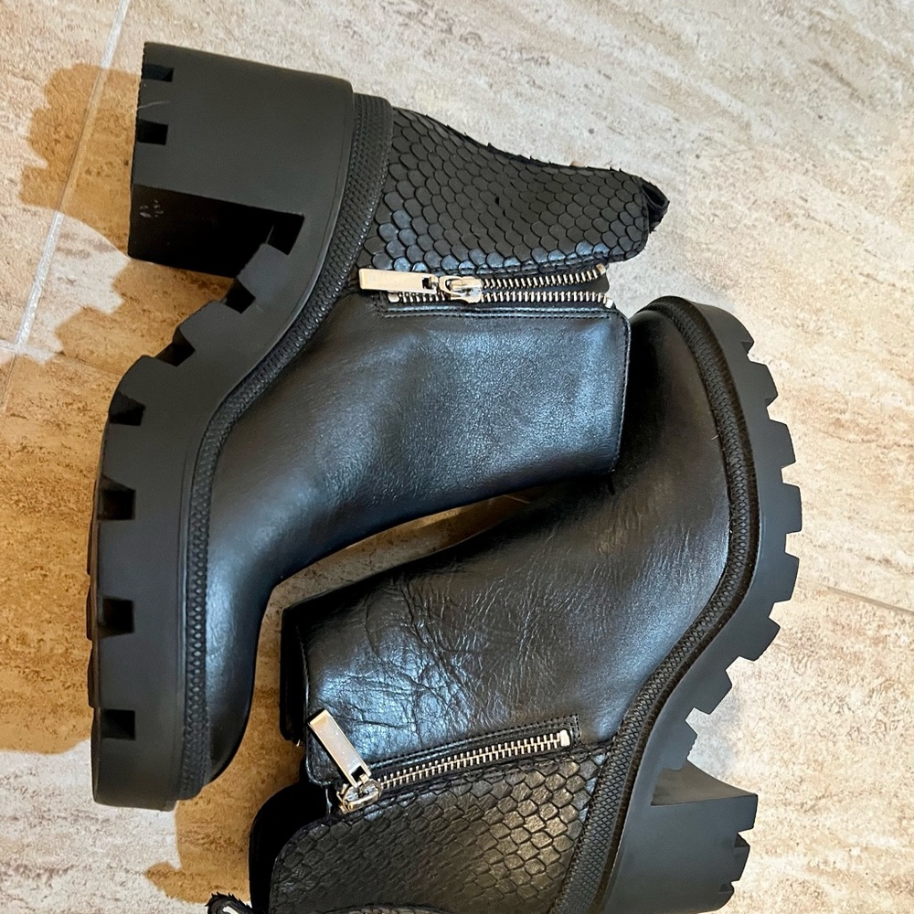 Giani Bernini Black Ankle Boots Women 8M